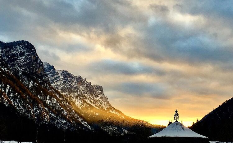 Baumgarten Sonnenuntergang