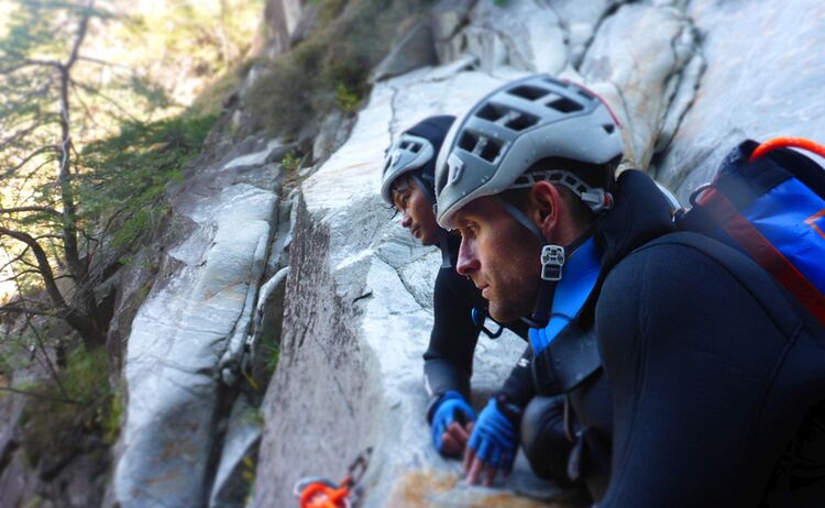 Outdoor Center Baumgarten Canyoning Bayern Tessin Guides